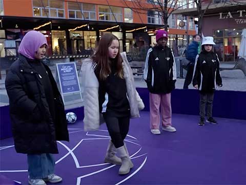 FedEx Move Like a Pro - Munich - Scoring Girls